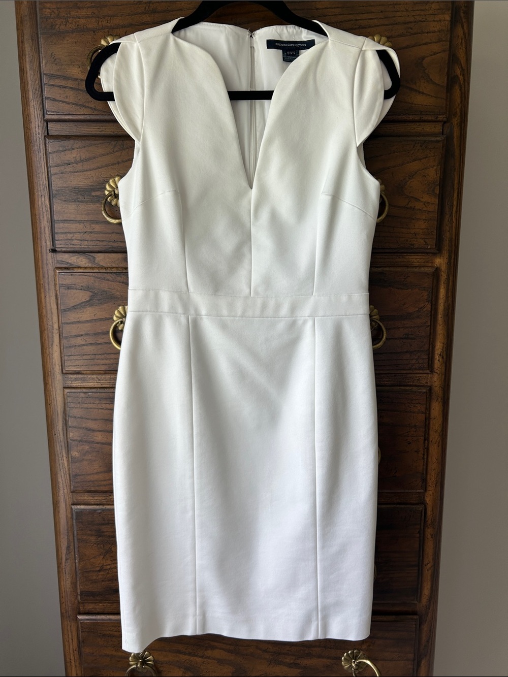 French Connection Cream V-Neck Cap Sleeve Midi Dress, Size 8